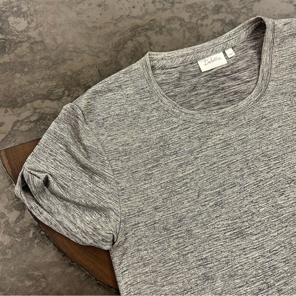 Deletta (Anthropologie) Size S Gold Shimmer Top